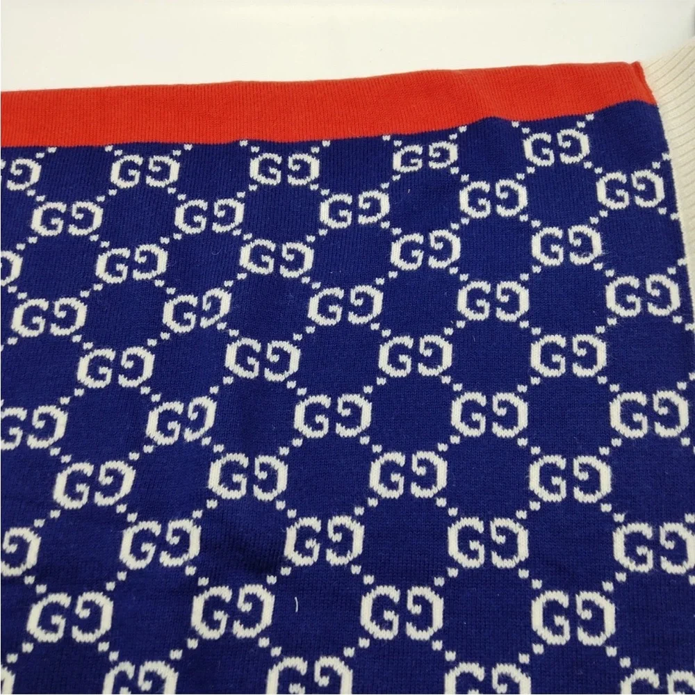 Gucci White and Blue Striped Knit Small Lap Blanket 31.5”x31.5”